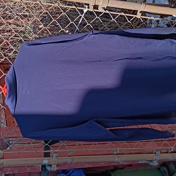 Polos - Picture 6 of 13